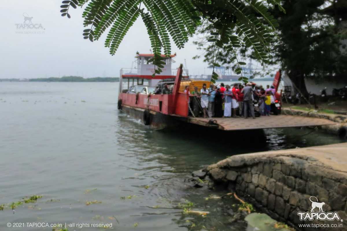Jhankar ferry service between Fort Kochi and Vypeen