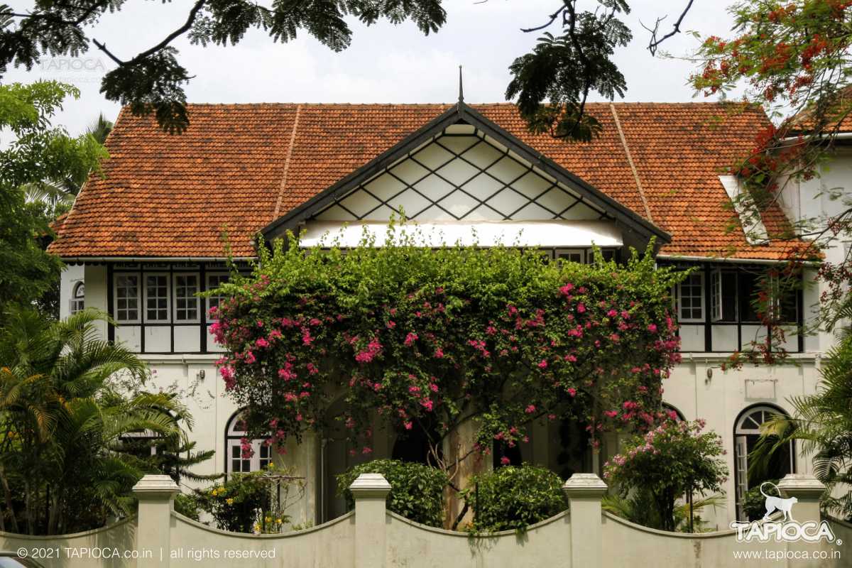 Heritage bungalow, overlooking the sea in the Fort Kochi area.
